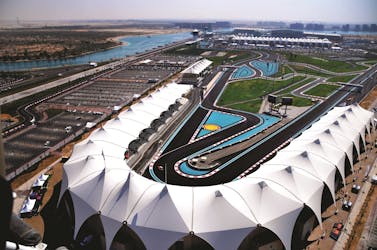 Recorrido por el lugar del circuito cuádruple de Abu Dhabi Yas Marina